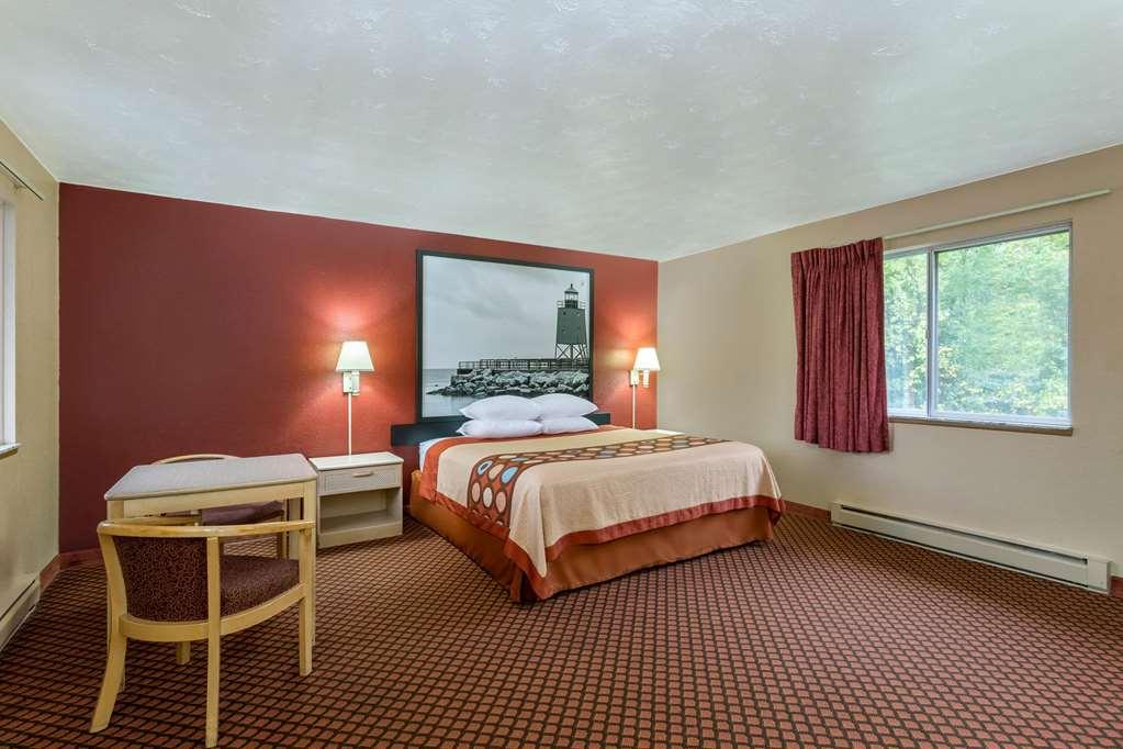 Super 8 By Wyndham Marysville/Port Huron Area Exterior photo