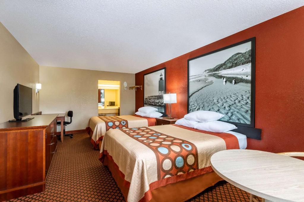 Super 8 By Wyndham Marysville/Port Huron Area Exterior photo
